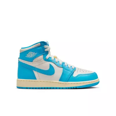Jordan 1 Retro High OG "UNC Reimagined" Grade School Kids' Shoe - powder blue/sail